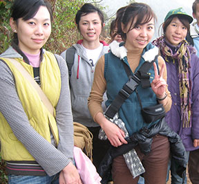 volunteers in culture immersion