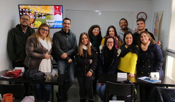 volunteer meeting in argentina