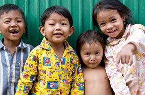 volunteers in Cambodia 