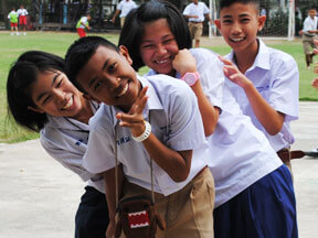 volunteers in Thailand