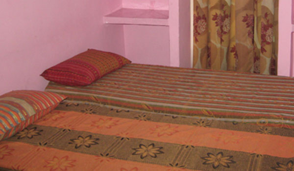 bed rooms for volunteers in host family india