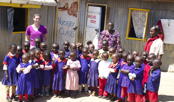 volunteer in orphanage for teaching